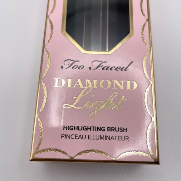 Too Faced Ultimate Diamond Light Highlighting Brush Easy Blending New‎ In Box - Picture 4 of 7